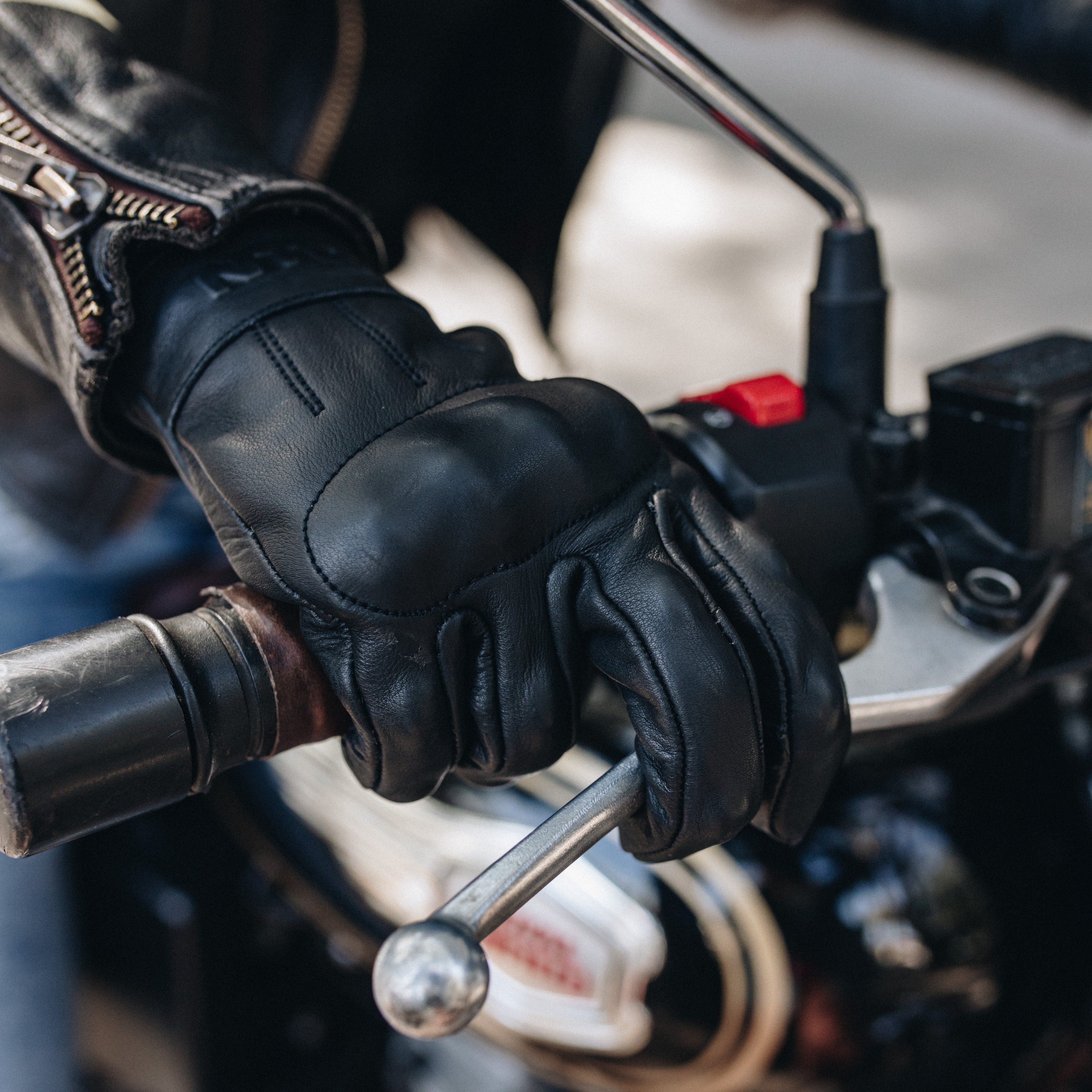 Guante NTO Ruby Evo Mujer Negro